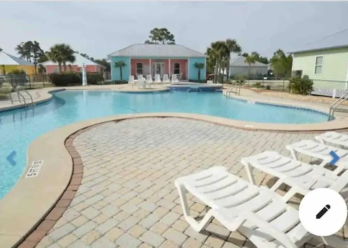 Holiday home 6011 New Listing 1 Minute To 2 Pools *