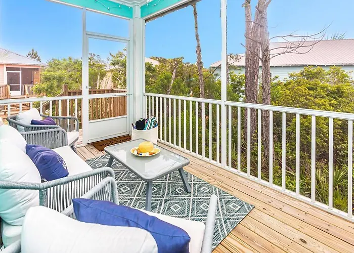 6011 New Listing 1 Minute To 2 Pools Gulf Shores