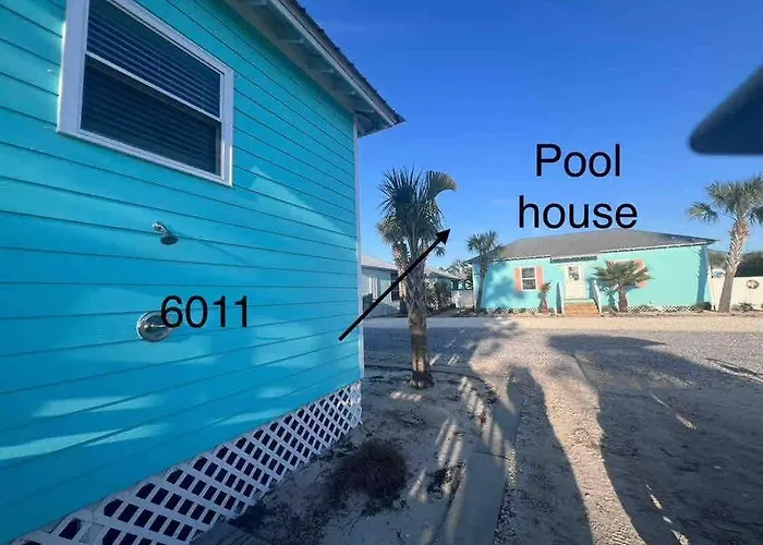 6011 New Listing 1 Minute To 2 Pools Gulf Shores