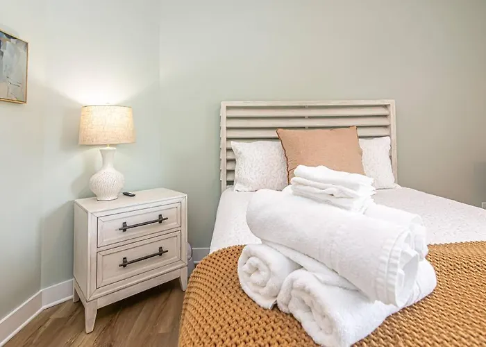 Holiday home 6011 New Listing 1 Minute To 2 Pools Gulf Shores