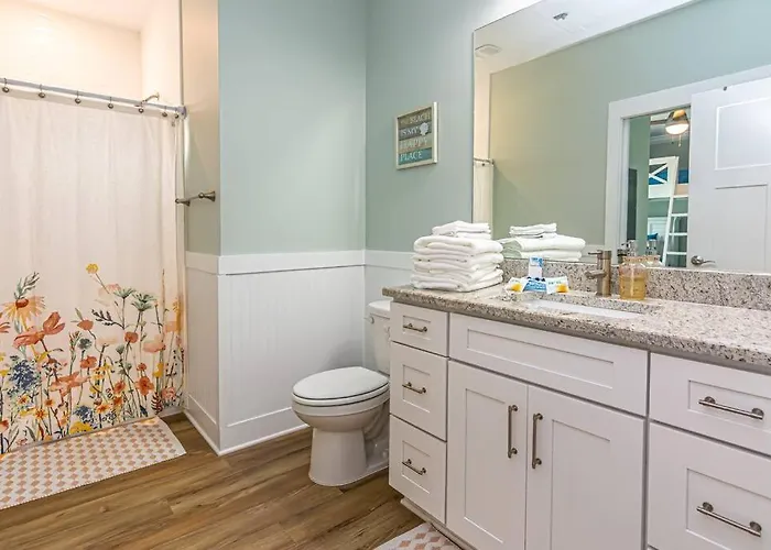Holiday home 6011 New Listing 1 Minute To 2 Pools *
